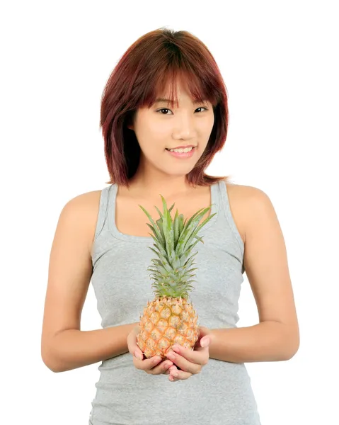 Isolado jovem asiático mulher com abacaxi — Fotografia de Stock