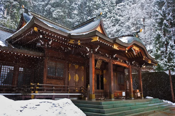 Santuario Sakurayama Hachimangu en Hida - Takayama, Japón en invierno —  Fotos de Stock