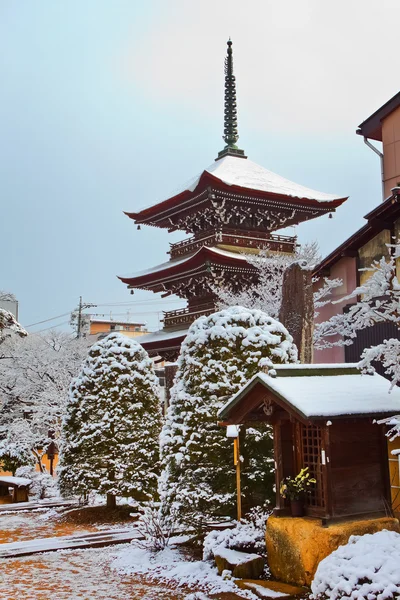 Hida kokubunji tempel in takayama, japan — Stockfoto