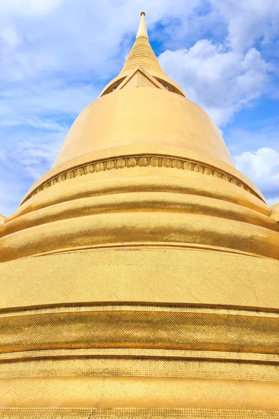 Pagoda insdie tha wat phra kaew obszaru — Zdjęcie stockowe