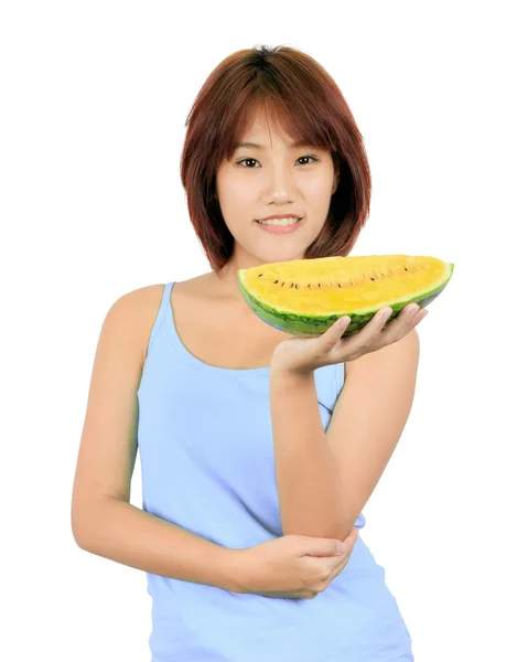 Mujer asiática joven aislada con un pedazo de sandía amarilla —  Fotos de Stock