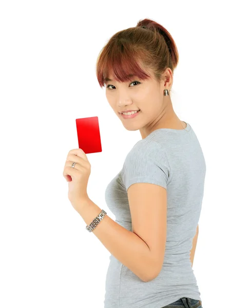 Isolado jovem ásia mulher com um cartão de crédito — Fotografia de Stock