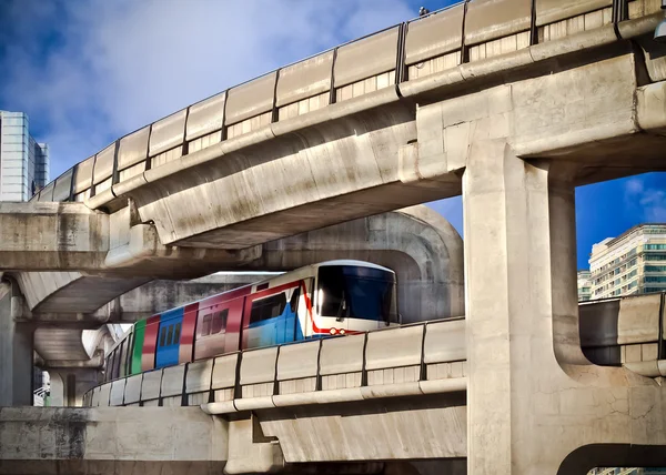 Treno Sky — Foto Stock