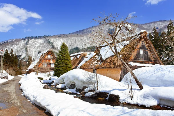 Cottage in ogimachi village in shirakawago — Stockfoto