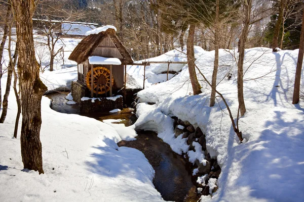 Cottage em Gassho-zukuri Village em Shirakawago — Fotografia de Stock