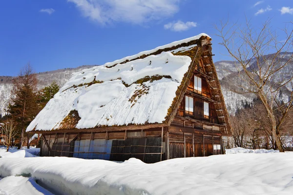 Chalupa v obci ogimachi v shirakawago — Stock fotografie