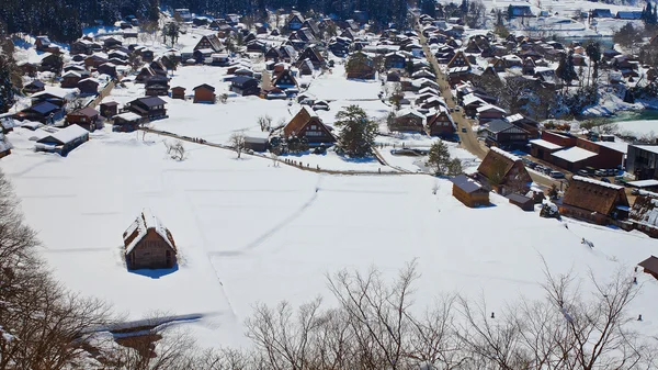 白川村荻町で城山視点からの眺め — ストック写真