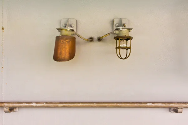 Lampen op een schip — Stockfoto