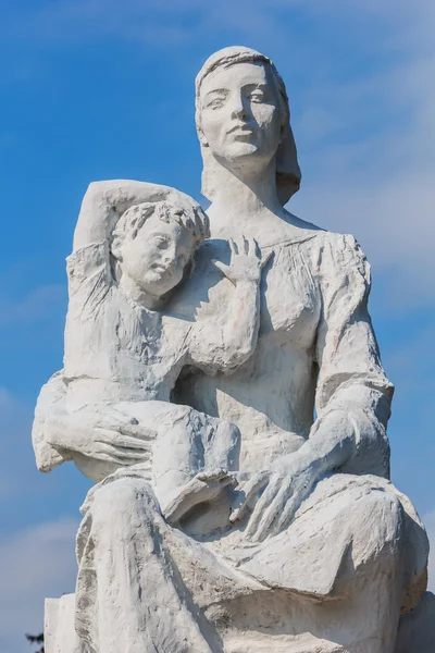 "Statue of Peace" at Nagasaki Peace Park — Stock Photo, Image