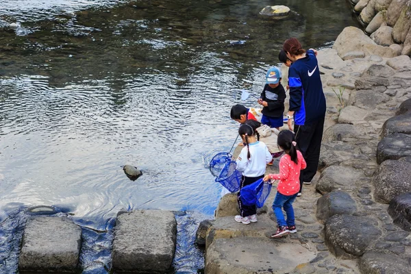 Дети в Нагасаки — стоковое фото