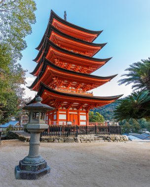 toyokuni tapınak miyajima Island, pagoda beş katlı