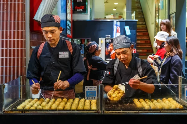 Takoyaki i osaka在大阪的章鱼 — 图库照片