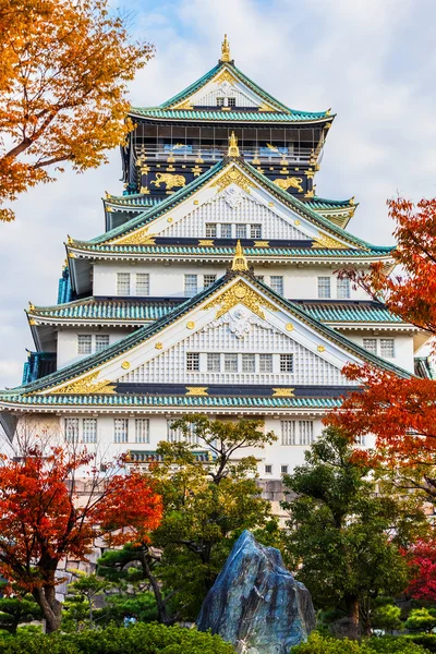 Замок Осака — стоковое фото