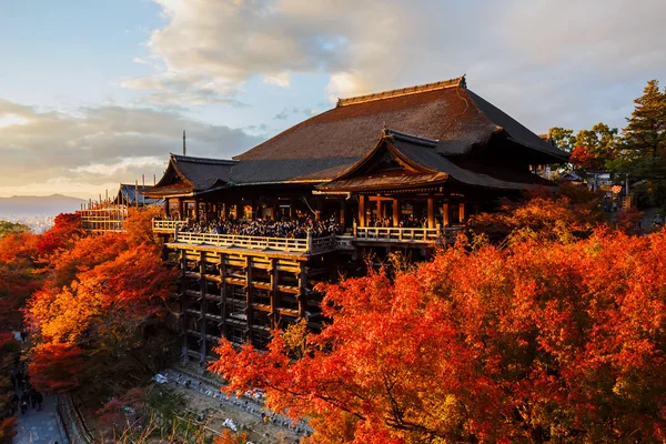 Kiyomizu - dera ναός στο Κιότο — Φωτογραφία Αρχείου