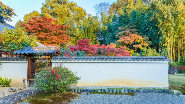 Горё Эдзи Тоншо Стражи императорской гробницы рядом с храмом Кодай-дзи в Киото — стоковое фото