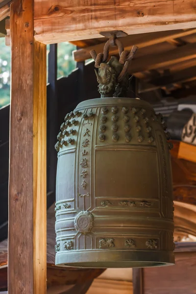 Campana a Ryoanji a Kyoto — Foto Stock