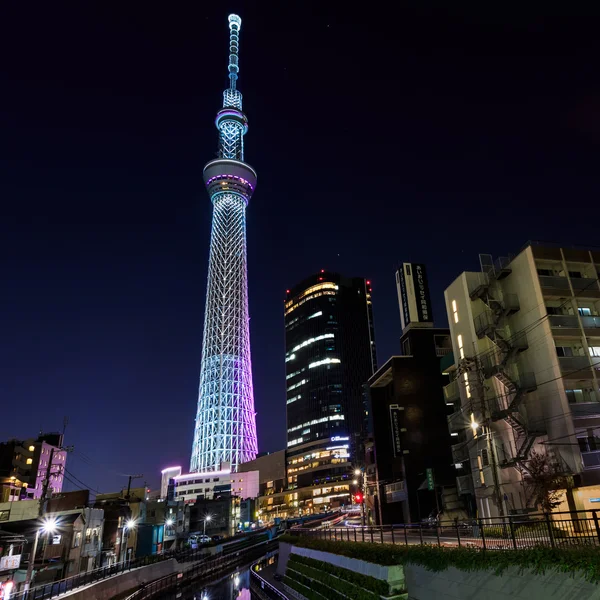 Tokyo, Japan - November 23 2013: Tokyo Sky Tree was opened on 22 — Stock Photo, Image