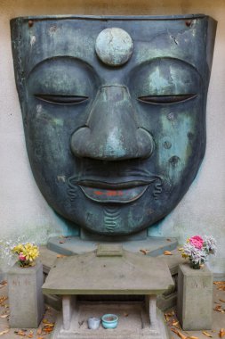 ueno Park Tokyo'daki ueno daibutsu kalacak