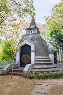 Tokyo'daki ueno Park büyük Buda hill