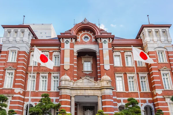 Tokyo, Japonsko - 26 listopadu 2013: Tokio stanice otevřené v roce 1914, m — Stock fotografie