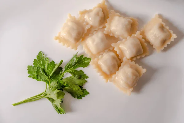 Boiled Ravioli Parsley Branch Traditional Pelmeni Ravioli — Fotografia de Stock