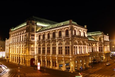 Wien opera binası