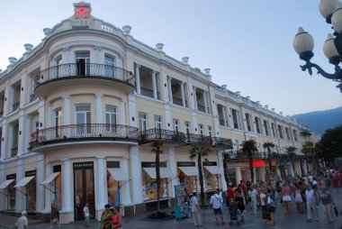 Yalta - denizde akşam