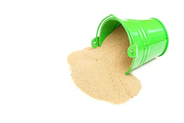 Miniatyr Grön Hink Med Sand Isolerad Vit Bakgrund — Stockfoto