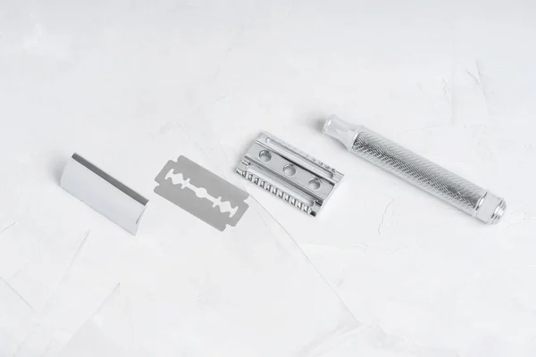 Safety Razor Parts Blade Arranged Concrete Background — Stockfoto