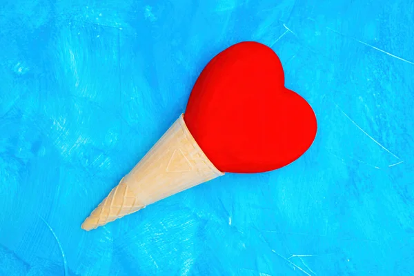 Heart Shaped Waffle Cone Ice Cream Composition Blue Background — Foto de Stock