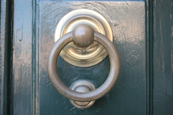 Vintage Brass Door Knocker Old Door Italy Rome — Stock Photo, Image