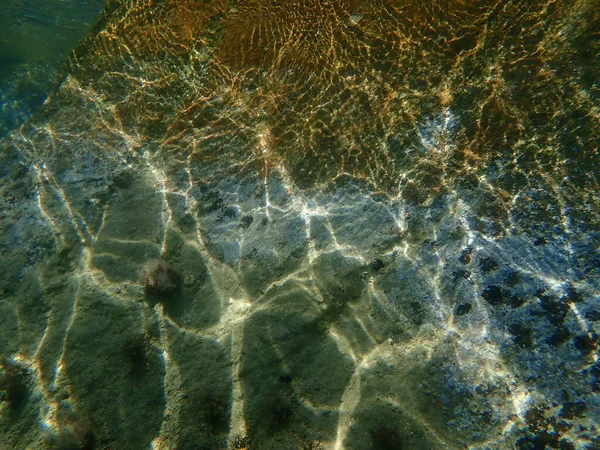 Prachtig Onderzees Uitzicht Een Winderige Zomerdag Met Gemiddelde Golven Egeïsche — Stockfoto