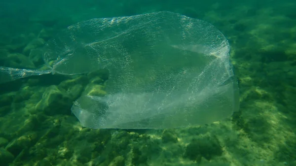 塑料垃圾水下 爱琴海 Halkidiki 海洋污染 — 图库照片