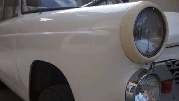 Front Fender White Retro Car Close Cuba Havana — Foto Stock