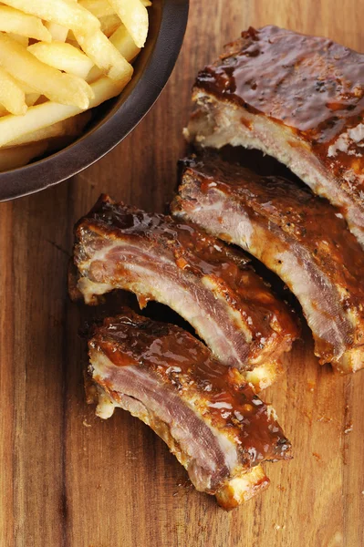 Sliced barbecue ribs — Stock Photo, Image