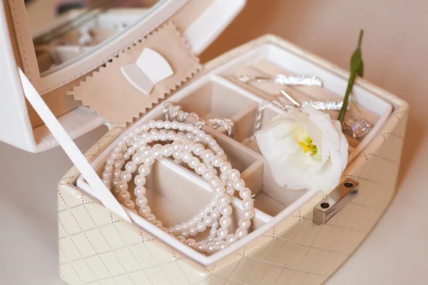 Accessori di una sposa — Foto Stock