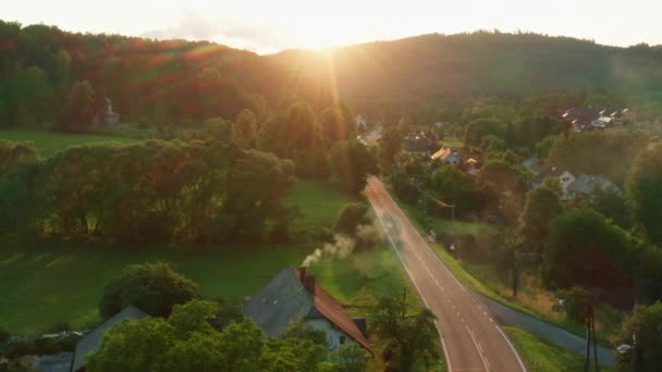 Long Two Lane Road Runs Small European Village Forestry Mountains — Stok video