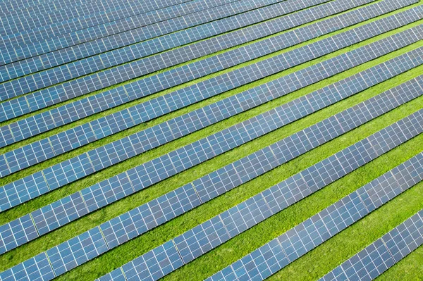 Veduta Aerea Pannello Solare Produzione Energia Verde Campo Energia Elettrica — Foto Stock