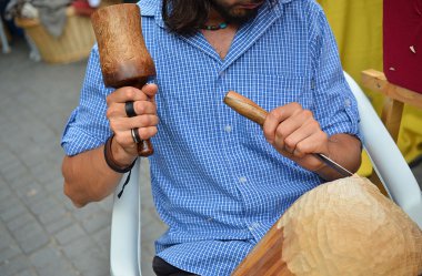 Ahşap oyma