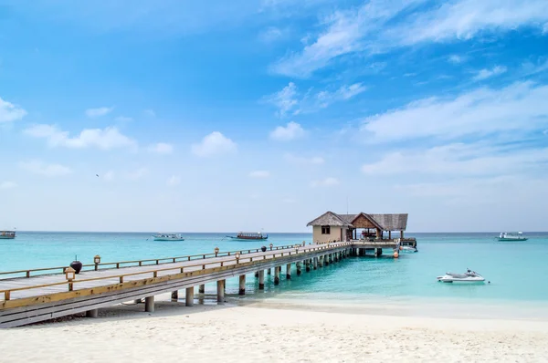Spiaggia tropicale - Maldive Immagini Stock Royalty Free