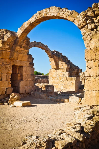 Ruínas de arcos antigos gregos em Paphos, Chipre — Fotografia de Stock