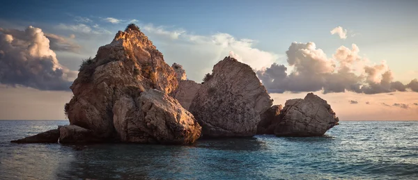 Beautiful Sea Rock During Sunset in Cyprus — Stock Photo, Image