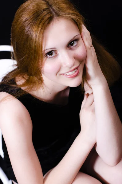 siyah bir kız portresi