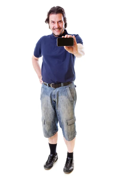 Hombre de mediana edad con camisa azul sosteniendo teléfono inteligente —  Fotos de Stock