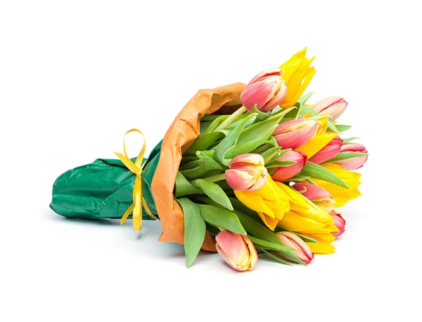 Купу червоні та жовті тюльпани — стокове фото