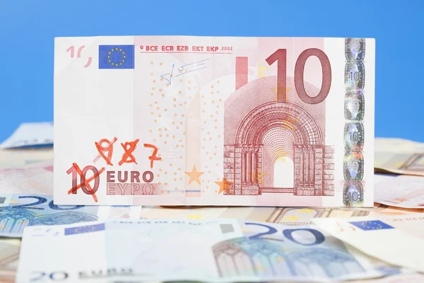 Inflationen koncept med euron pengar — Stockfoto