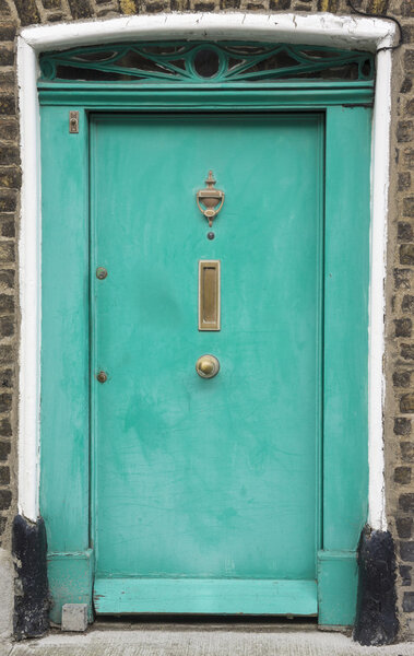 Цветные двери в Дублине с грузинских времен (XVIII в.
)