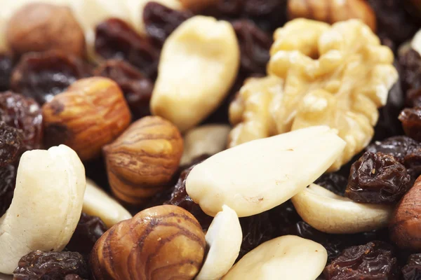 Trail mix nuts and raisins — Stock Photo, Image