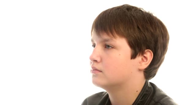 Teenager boy eating apple, closeup — Stock Video