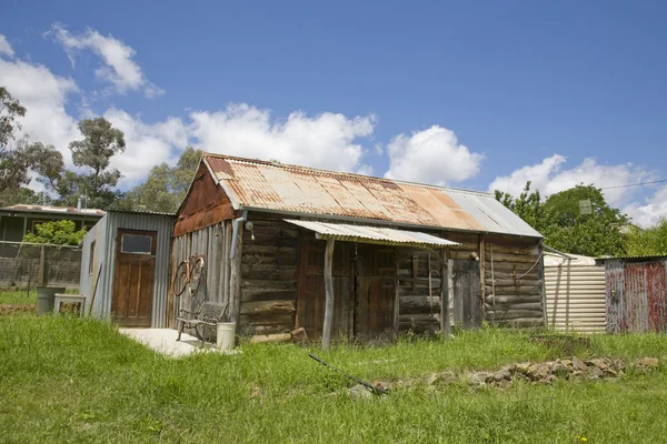 Capannone rurale nell'ex città mineraria australiana di Sofala — Foto Stock